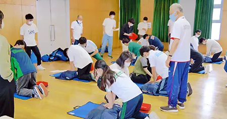 大学blog - 基礎講習（救急医学特論） 写真2