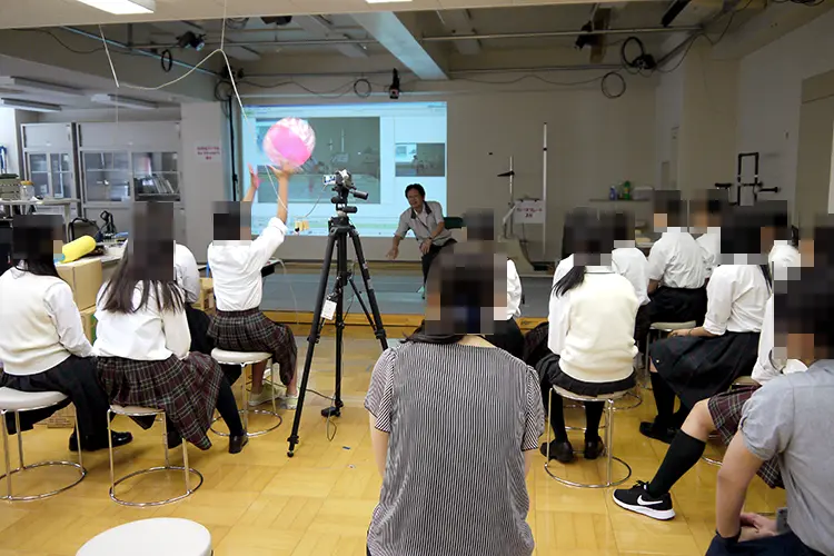 大学見学会 日根野高等学校 写真02