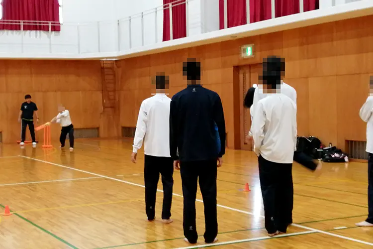 派遣講師-クリケット 写真01
